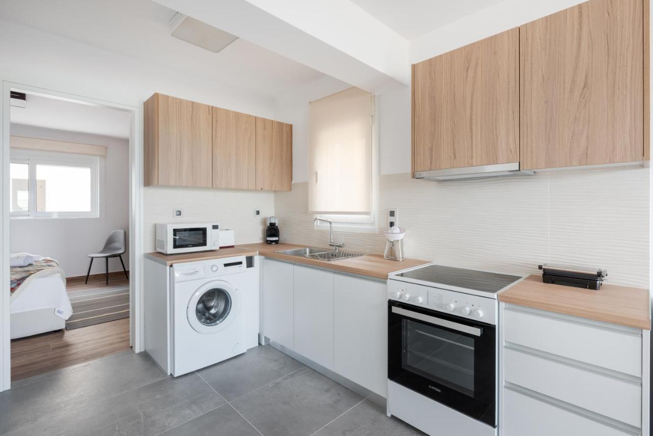 Costa Vasia Seaside Suites And Apartments Βραχάτι Εξωτερικό φωτογραφία