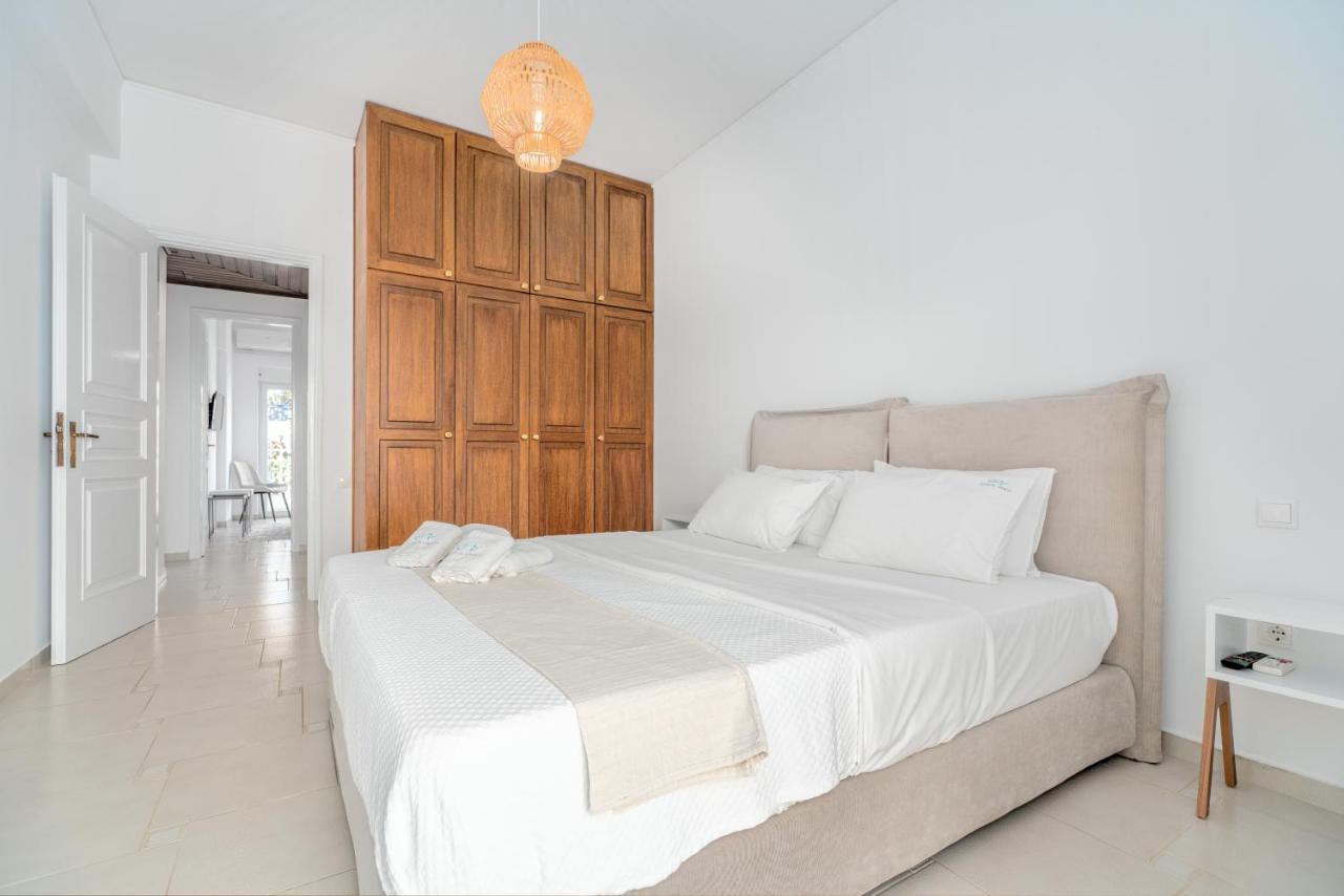 Costa Vasia Seaside Suites And Apartments Βραχάτι Εξωτερικό φωτογραφία