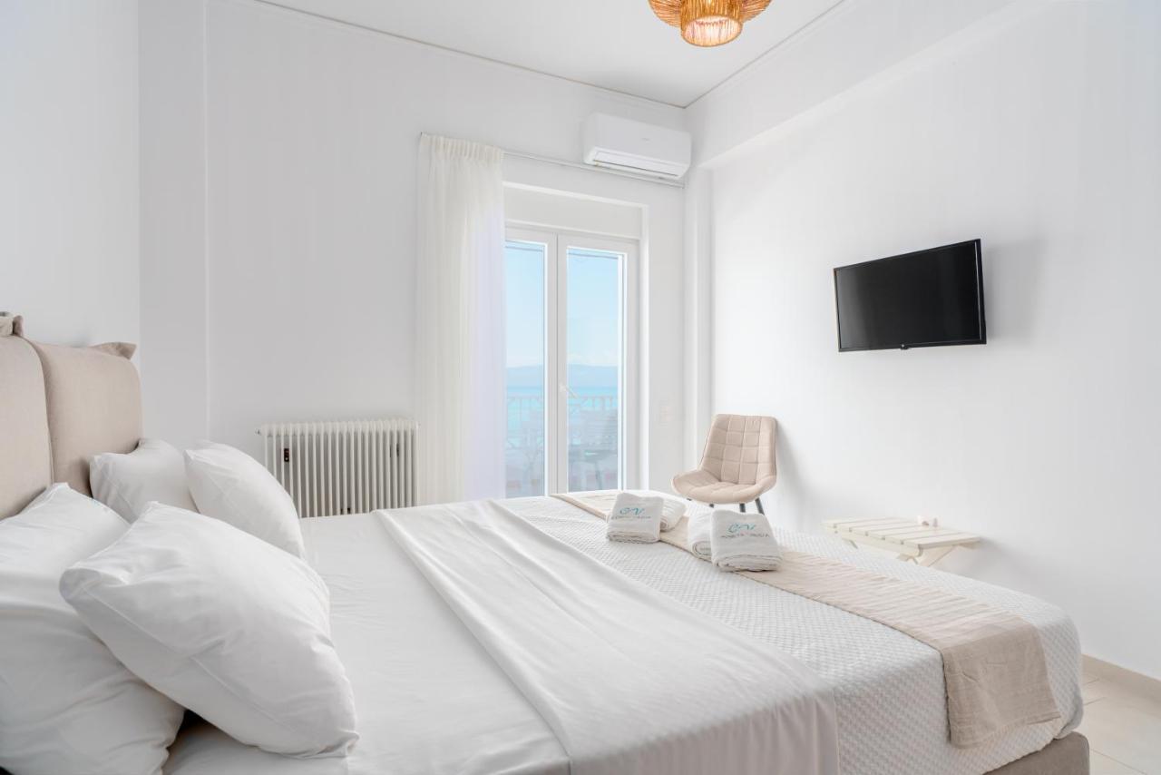 Costa Vasia Seaside Suites And Apartments Βραχάτι Εξωτερικό φωτογραφία
