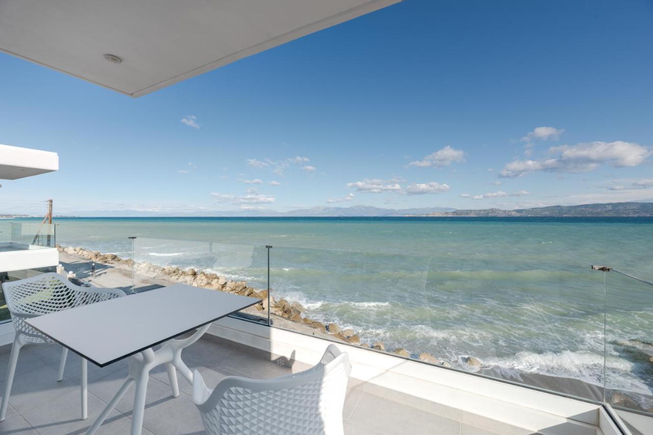 Costa Vasia Seaside Suites And Apartments Βραχάτι Εξωτερικό φωτογραφία