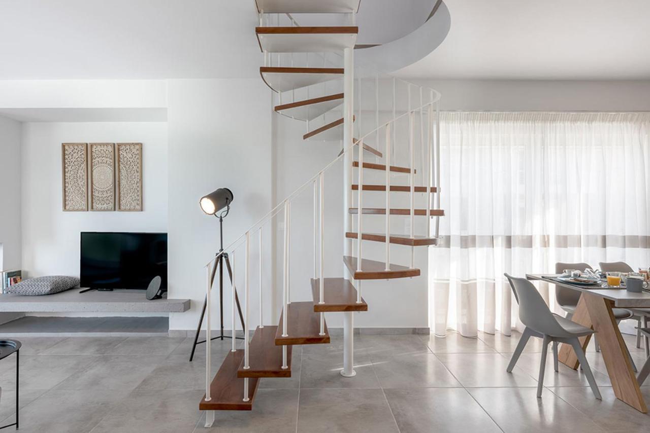 Costa Vasia Seaside Suites And Apartments Βραχάτι Εξωτερικό φωτογραφία