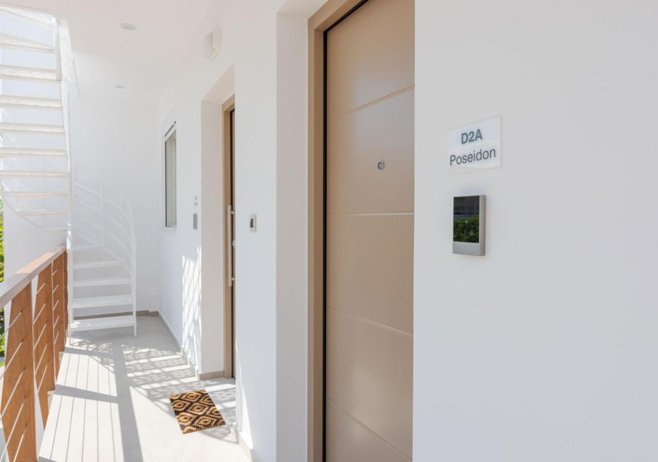 Costa Vasia Seaside Suites And Apartments Βραχάτι Εξωτερικό φωτογραφία