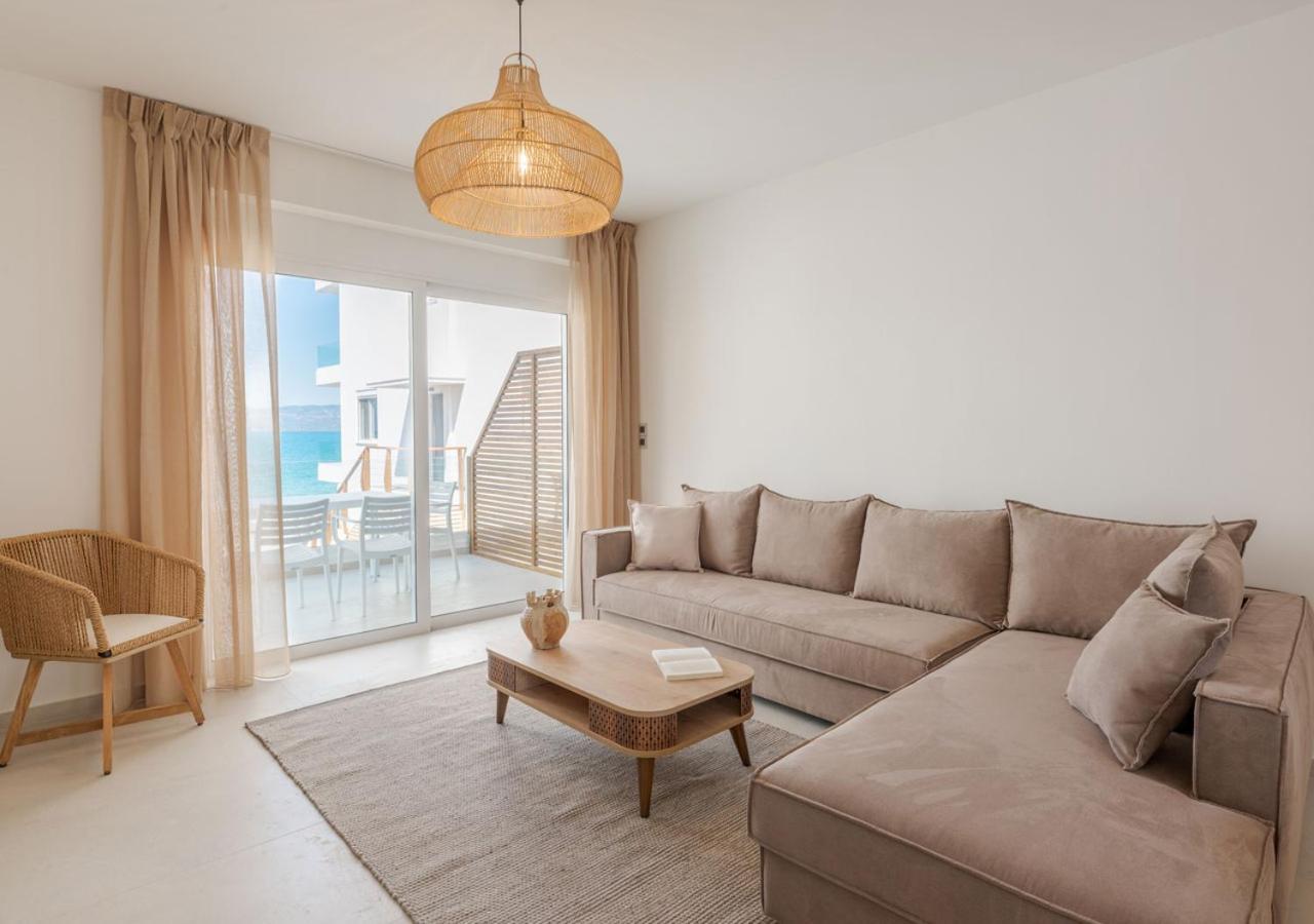 Costa Vasia Seaside Suites And Apartments Βραχάτι Εξωτερικό φωτογραφία