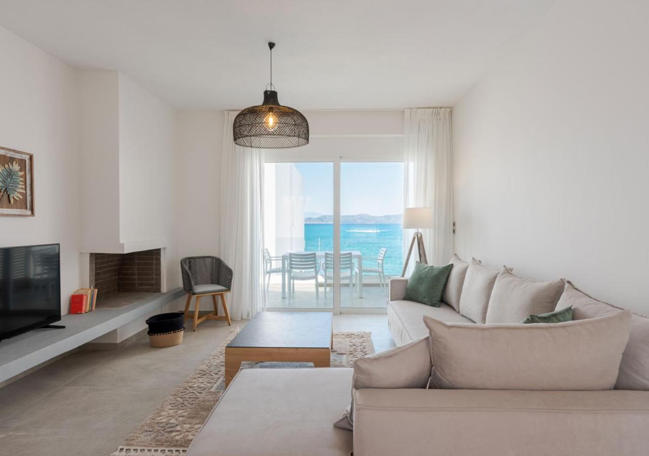 Costa Vasia Seaside Suites And Apartments Βραχάτι Εξωτερικό φωτογραφία