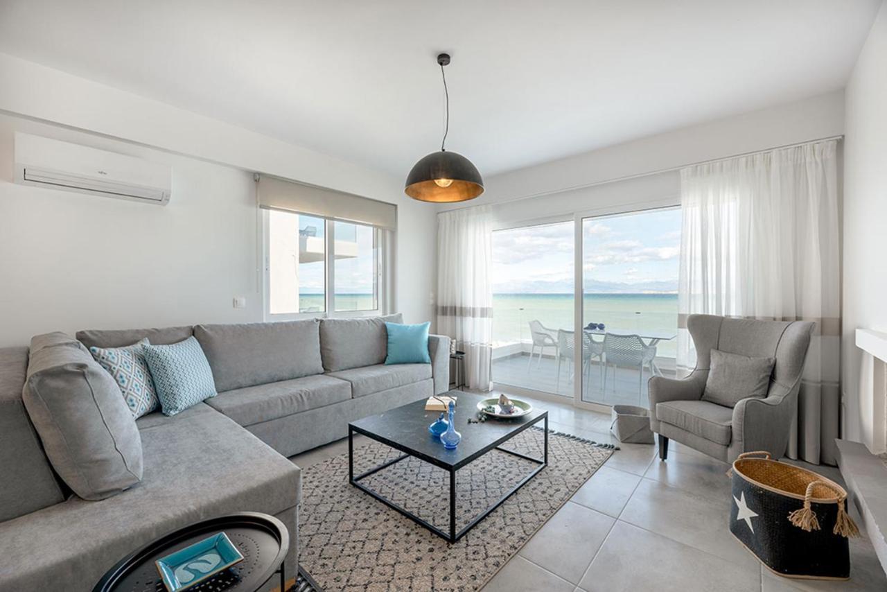 Costa Vasia Seaside Suites And Apartments Βραχάτι Εξωτερικό φωτογραφία